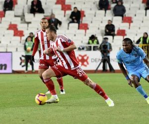 Trabzonspor  direklere takıldı:1-1