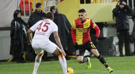 Galatasaray ın zirve ısrarı:1-0