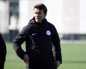 IMG_8166.JPG bülent korkmaz