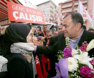 ”ESNAF MUTSUZ AMA, MART’IN SONUNDAN UMUTLU”
