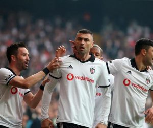 Beşiktaş liderin ensesinde:4-1