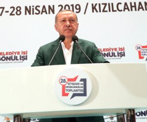 ERDOĞAN:EKONOMİK TERÖRE TESLİM OLMAYACAĞIZ