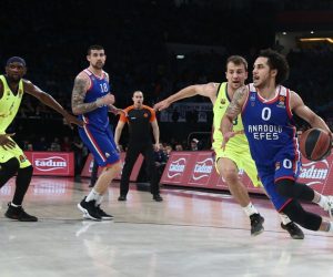 2 Türk takımı Fenerbahçe ve Anadolu Efes Final Four’a kaldı.