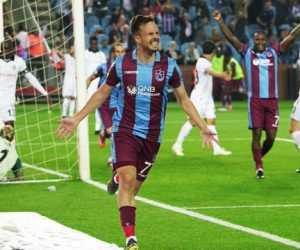 Beşiktaş Trabzon’ dan eli  boş dönüyor:2-1