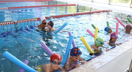 ÇANKAYA’DA YÜZME HAVUZUNA YOĞUN İLGİ