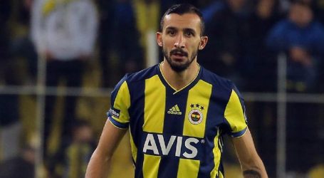 Fenerbahçe Mehmet Topal ‘ı gönderdi