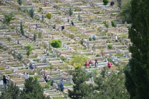 ALI_2573.JPGmezarlıklar