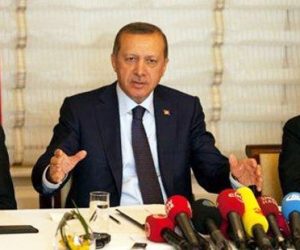 İstikametini  şaşıranlar “Boş çuval gibi devrilecekler”