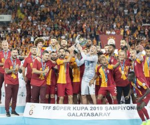 SÜPER KUPA GALATASARAYIN