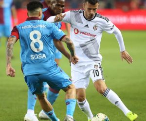 Trabzonspor Beşiktaş’ı dağıttı:4-1.
