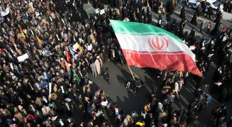 Benzin zammı İran’ ı karıştırdı