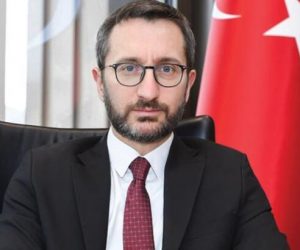 ”CHP’li bir siyasetçiyle görüşme haberi  gerçek dışı ve hayal ürünü ”