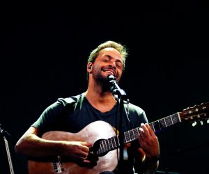 ANTÓNIO ZAMBUJO, PORTEKİZ MELODİLERİNİ İSTANBUL’A TAŞIYACAK﻿