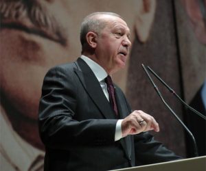 “BİR SÜRE SONRA REJİM TÜMÜYLE CESEDE DÖNÜŞECEKTİR”