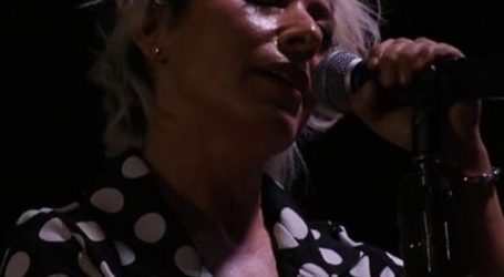 İntizar: Sahneleri Özledim