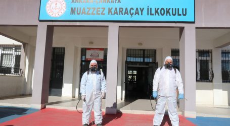 Okullar ”açılmış olmak için ”açıldı