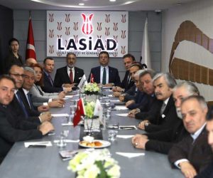 İMAMOĞLU: Hiç kimse sizi eleştiremeyecek mi”