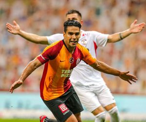 Galatasaray isyanlarda:3-3