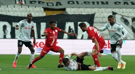 Beşiktaş kayıplarda:2-1