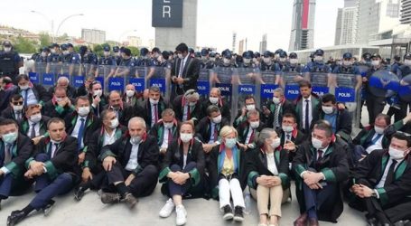 60 Baro Başkanı  Başkente giremedi,Avukatlar Ankara ya alınmadı !