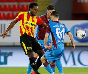 Trabzonspor ve Fenerbahçe,Lige  Galibiyetle döndü
