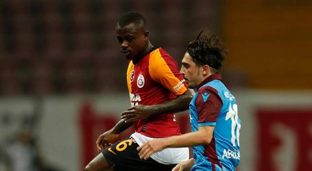 Galatasaray lige havlu attı