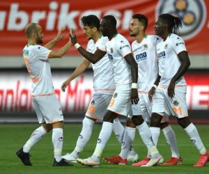 Gençlerbirliği’nin umudu arttı, Ankaragücü’nün işi mucizeye kaldı