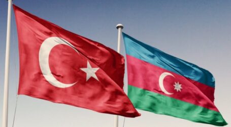 Azerbaycan’ın yanındayız….