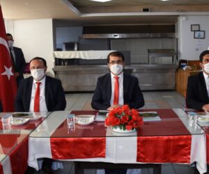 "ŞEHRİMİZ ARTVİN" KİTABI TANITIM PROGRAMI YAPILDI