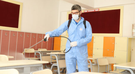 Çankaya da 243 okulda dezenfekte ve ilaçlama
