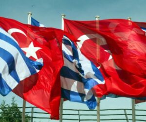Atina yine yan çizdi….