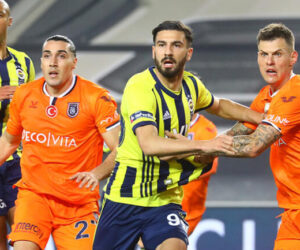Başakşehir’ i  Şimşek  çarptı :4-1