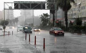 Antalya da yağmur sele neden oldu
