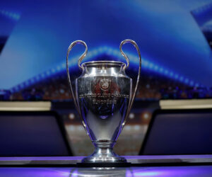 (UEFA), Şampiyonlar Ligi finalini İstanbul’dan  Porto’ya aldı