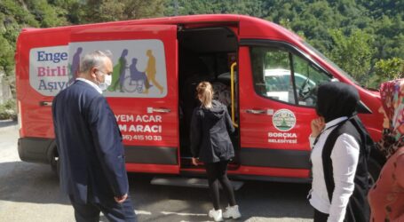 ENGELSİZ YAŞAM ARACI BORÇKA’DA HİZMETE GİRDİ