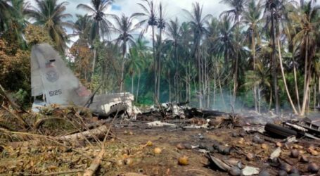 Filipinler’de 92 kişiyi taşıyan askeri uçak düştü