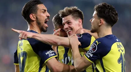 Fenerbahçe dolu dizgin:3-0
