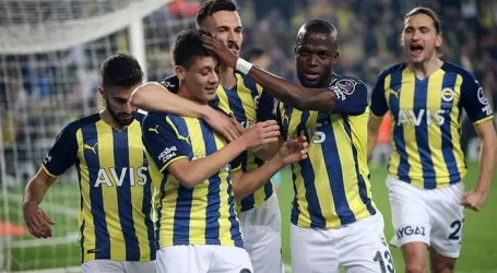Fenerbahçe ,liderin ensesinde:3-1