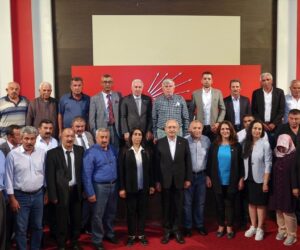 ‘Devletin geleceği tehlikede’