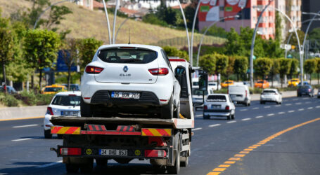 ABB’NİN ÜCRETSİZ ARAÇ ÇEKİCİ HİZMETİ DEVAM EDİYOR