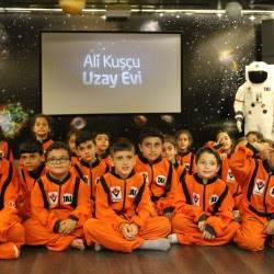 Uzay eğitimleri başladı! Tüm Türkiye’den kayıt alınıyor