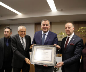 ALPER TAŞDELEN STK TEMSİLCİLERİYLE BİR ARAYA GELDİ