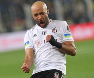 Beşiktaş Kadıköy de destan yazdı:4-2
