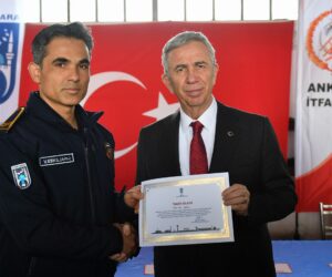 İTFAİYE PERSONELİNE TAKDİR BELGESİ