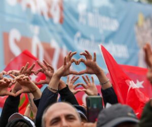 BABACAN: “İKTİDAR PANİK HALİNDE VAATLER SIRALAMAYA BAŞLADI”