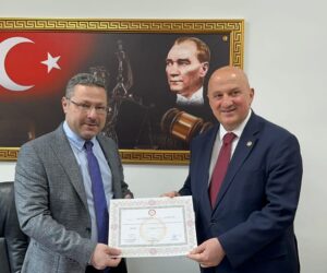 BAYRAKTUTAN MAZBATASINI ALDI