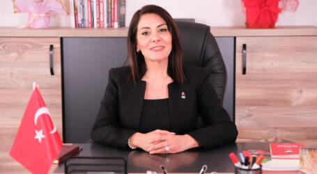 ”Türk kadınının toplumun dışına itilmesine izin vermeyeceğiz”