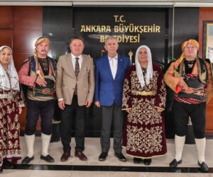 ÖZASLAN: “ANKARA, MAZLUM DÜNYANIN KALBİDİR”