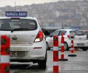 Ehliyet sahibi olmanın bedeli 12 bin 295 lira oldu