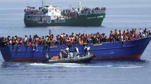 İtalya da batan teknede 41  sığınmacı öldü
